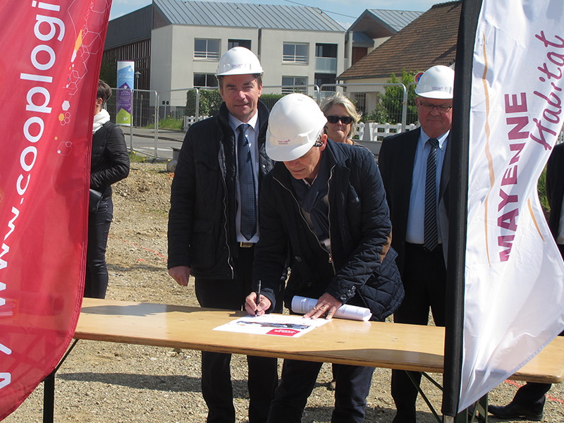 04 - Premiere pierre Clos des Ursulines Chateau Gontier Mayenne habitat avril 2017