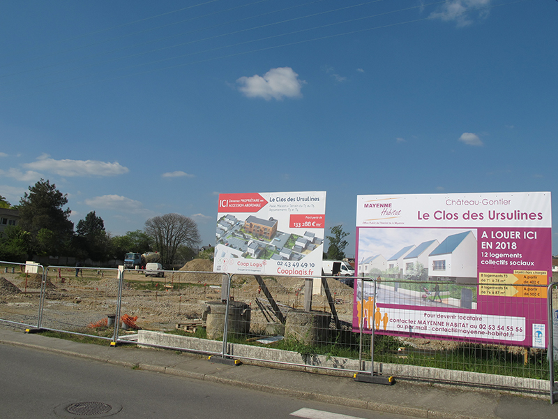 13 - Premiere pierre Clos des Ursulines Chateau Gontier Mayenne habitat avril 2017