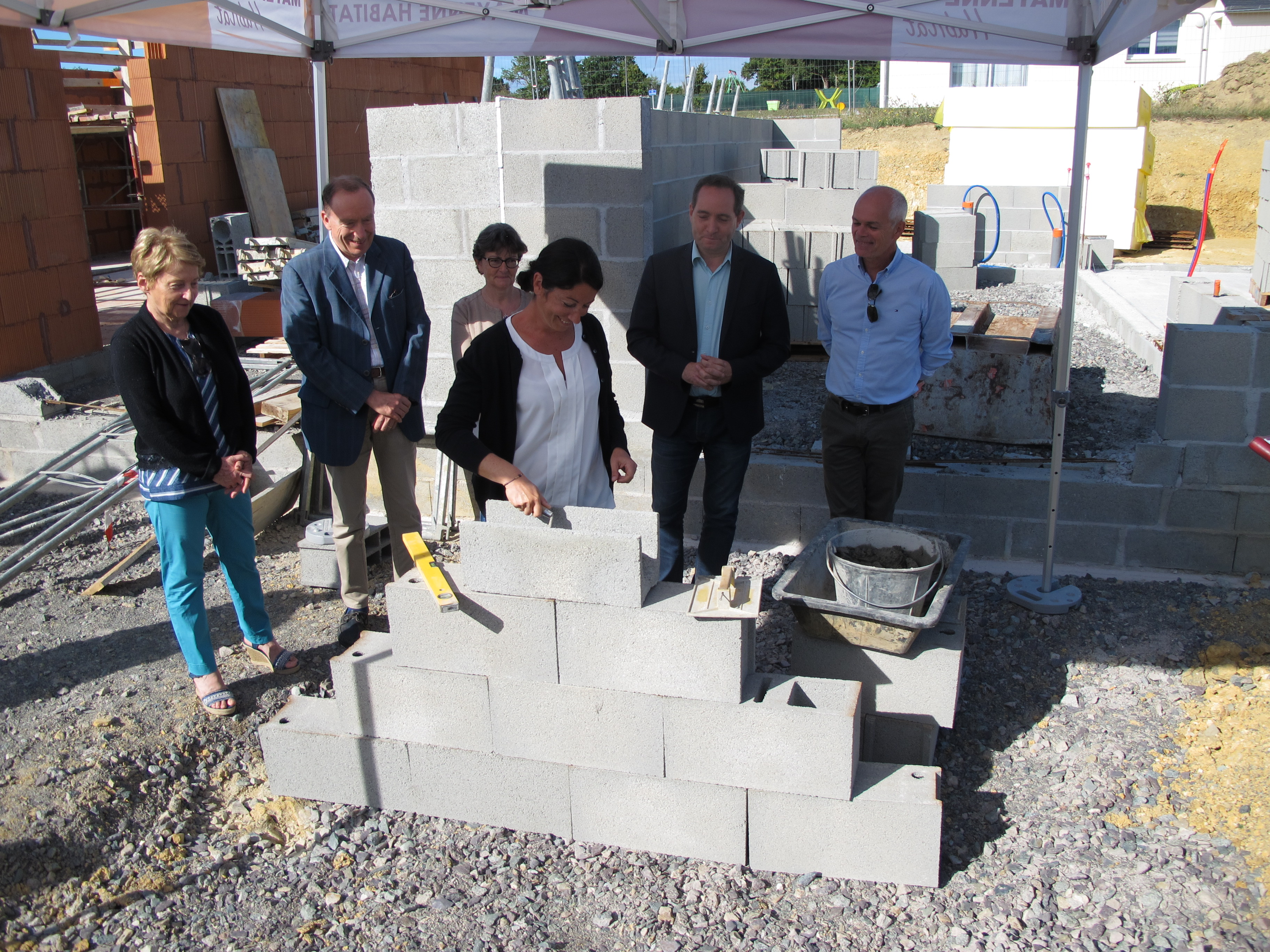 pose-pierre-st-christophe-du-luat-mayenne-habitat